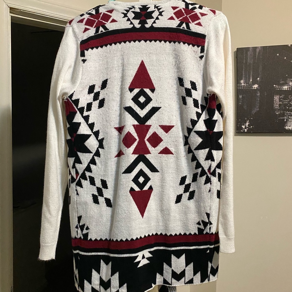 Cardigan - Picture 2 of 4